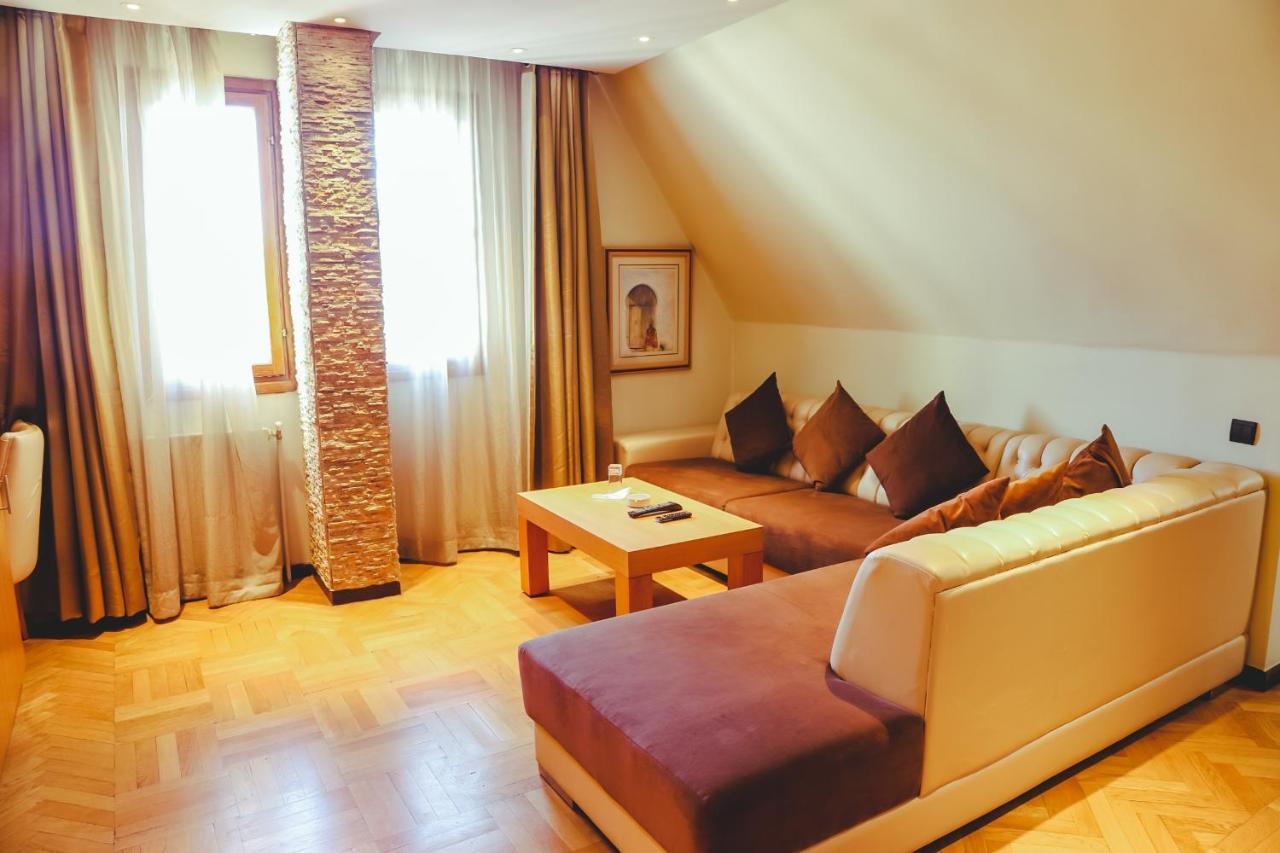 Hotel Perce Neige Ifrane  Kültér fotó