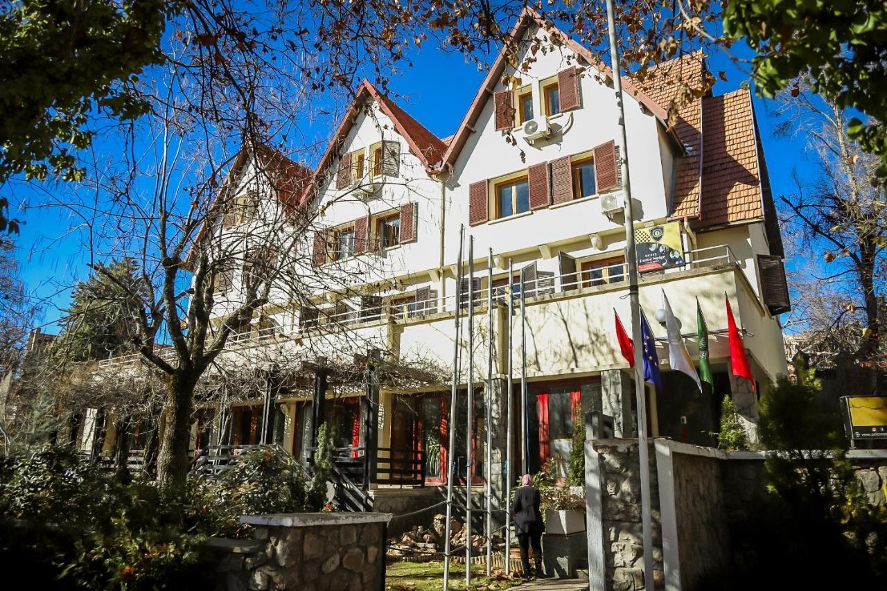 Hotel Perce Neige Ifrane  Kültér fotó
