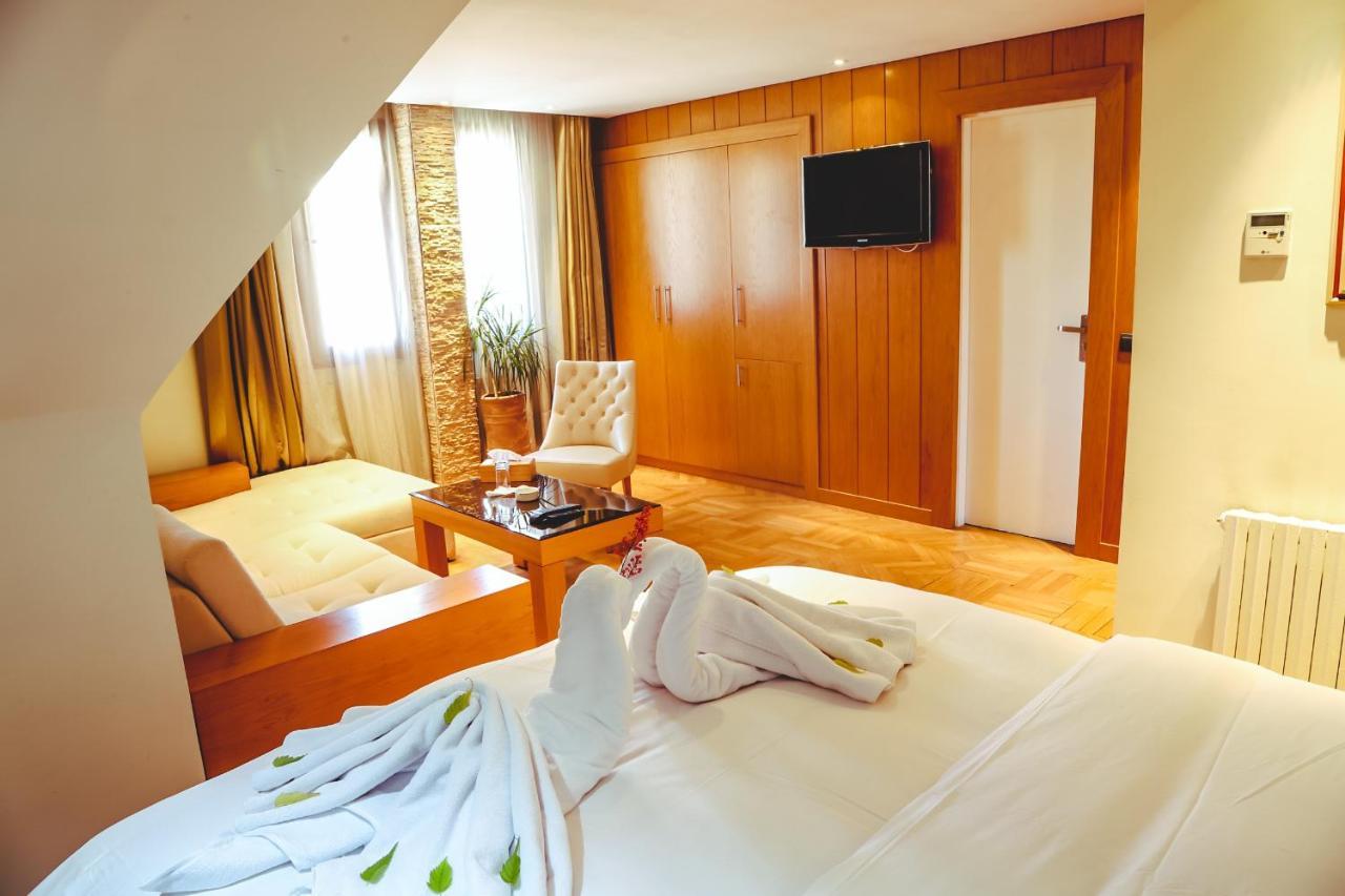 Hotel Perce Neige Ifrane  Kültér fotó